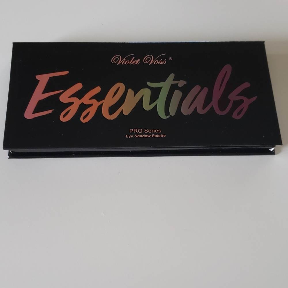 Eyeshadow palette